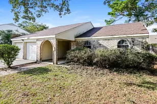 2703 Wood River Dr, Spring, TX 77373 - Photo 3