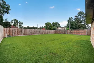 9715 Seeker St, Houston, TX 77078 - Photo 23