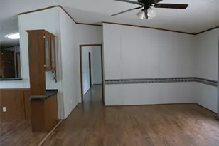 37 Riverside Ln, Huntsville, TX 77320 - Photo 3