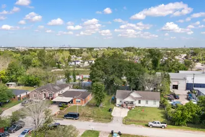 7609 Red Robin Lane, Houston, TX 77075 - Photo 5