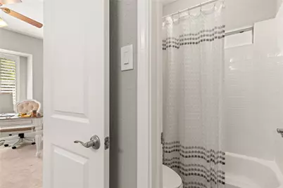 11 Greens Edge Drive, Houston, TX 77339 - Photo 23