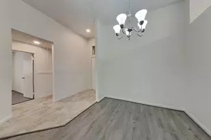 1915 Creston Dr, Spring, TX 77386 - Photo 7