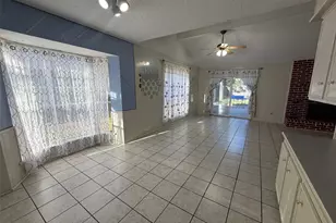 12323 Welland Dr, Houston, TX 77031 - Photo 5
