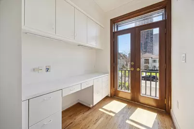 5040 Fieldwood Drive, Houston, TX 77056 - Photo 17