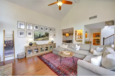 2282 Woodland Springs Street, Houston, TX 77077 - Photo 7