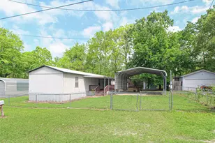 228 Aspen, Livingston, TX 77351 - Photo 3