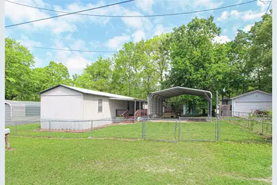 228 Aspen, Livingston, TX 77351 - Photo 3