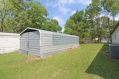 228 Aspen, Livingston, TX 77351 - Photo 9