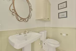 13610 Windlass Cir, Galveston, TX 77554 - Photo 35