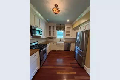 643 E 10th 1/2 Street, Houston, TX 77008 - Photo 3
