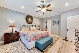 1522 Windsong Way, Tiki Island, TX 77554 - Photo 21