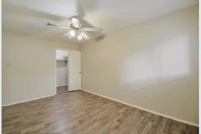 2915 Valley Rose Drive, Kingwood, TX 77339 - Photo 19