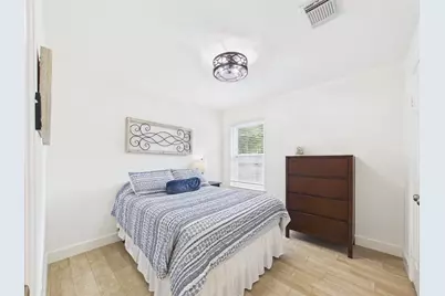 1210 Berkeley Lake Lane, Houston, TX 77062 - Photo 15