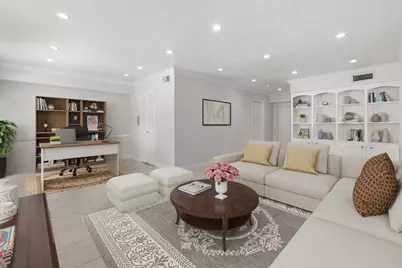 357 N Post Oak Lane #217, Houston, TX 77024 - Photo 1