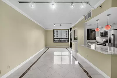 5150 Hidalgo Street #202, Houston, TX 77056 - Photo 5