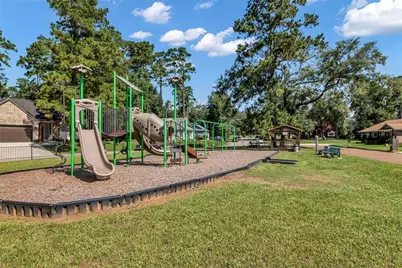 9023 S Comanche Circle, Willis, TX 77378 - Photo 31