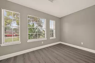 4718 Fairgreen Ln, Houston, TX 77048 - Photo 17