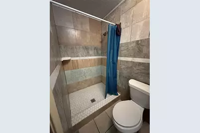 5530 Gatewood Unit A Street, Houston, TX 77053 - Photo 5
