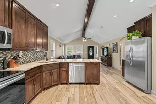 9589 Thousand Oaks Loop, Montgomery, TX 77316 - Photo 13
