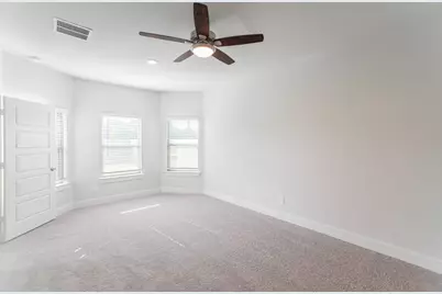 10313 S Goshawk Trail, Conroe, TX 77385 - Photo 15