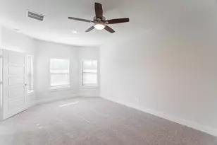 10313 S Goshawk Trl, Conroe, TX 77385 - Photo 15
