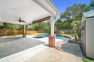 135 Fairwind Trail Dr, The Woodlands, TX 77385 - Photo 25