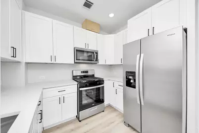 4410 Allen Street #A, Houston, TX 77007 - Photo 11