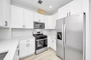 4410 Allen St, Houston, TX 77007 - Photo 11
