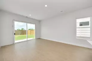 3004 Ventas Dr, Houston, TX 77047 - Photo 9