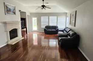 19723 Imperial Colony Ln, Katy, TX 77449 - Photo 5