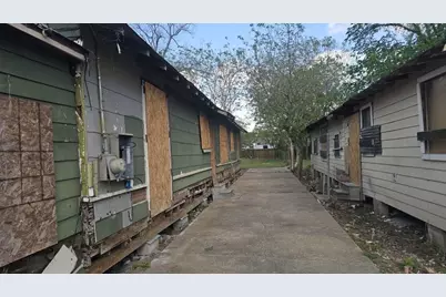 3920 Wayne Street, Houston, TX 77026 - Photo 5