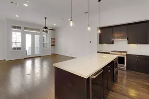 1030 W 26th St, Houston, TX 77008 - Photo 11