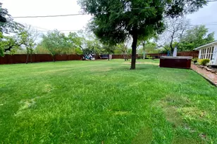 1012 Winding Rd, College Station, TX 77840 - Photo 17