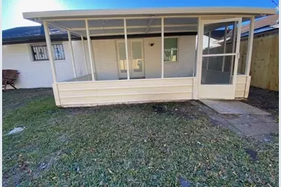 11319 Lockgate Lane, Houston, TX 77048 - Photo 11