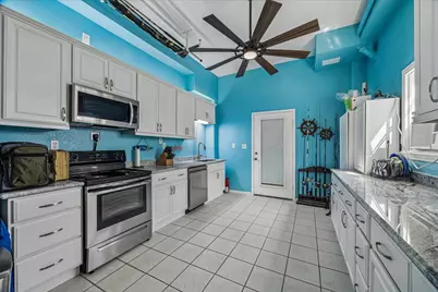 209 Bora Bora Drive, Tiki Island, TX 77554 - Photo 13