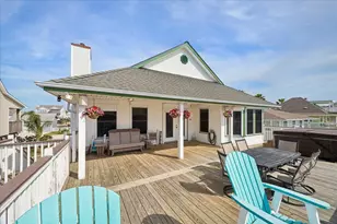 209 Bora Bora Dr, Tiki Island, TX 77554 - Photo 29