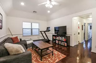 1111 W 26th St, Houston, TX 77008 - Photo 15
