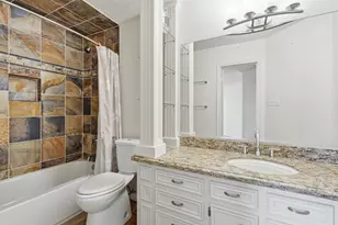 4063 Breakwood Dr, Houston, TX 77025 - Photo 35