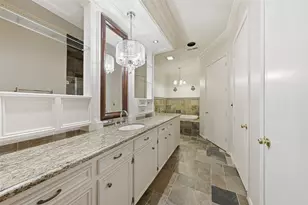 4063 Breakwood Dr, Houston, TX 77025 - Photo 21