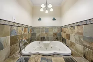 4063 Breakwood Dr, Houston, TX 77025 - Photo 27