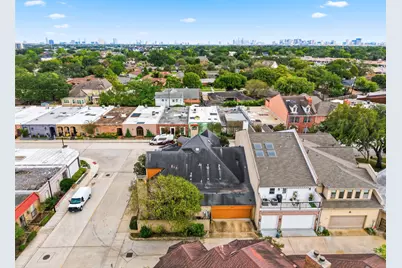 4063 Breakwood Drive, Houston, TX 77025 - Photo 41