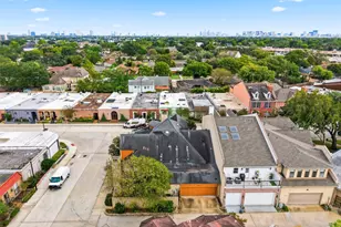 4063 Breakwood Dr, Houston, TX 77025 - Photo 41