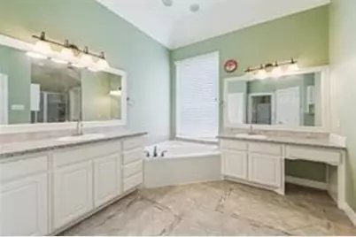 10707 Mandavilla Dr Drive, Houston, TX 77095 - Photo 9