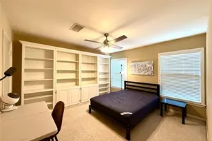 2009 Sheridan St, Houston, TX 77030 - Photo 9
