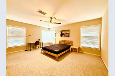 2009 Sheridan Street, Houston, TX 77030 - Photo 11