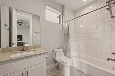 604 W Pierce Street, Houston, TX 77019 - Photo 17