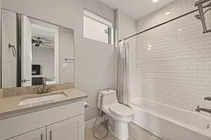 604 W Pierce St, Houston, TX 77019 - Photo 17