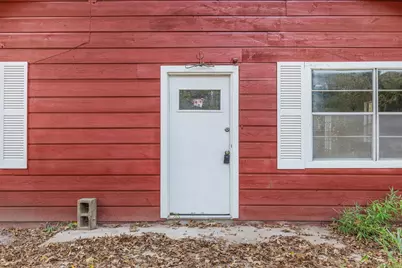 136 Warbler Lane, Livingston, TX 77351 - Photo 9