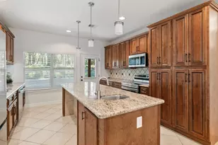 110 Lords Cir, Coldspring, TX 77331 - Photo 9