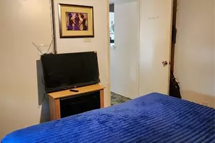 7438 Alverstone Way, San Antonio, TX 78250 - Photo 11